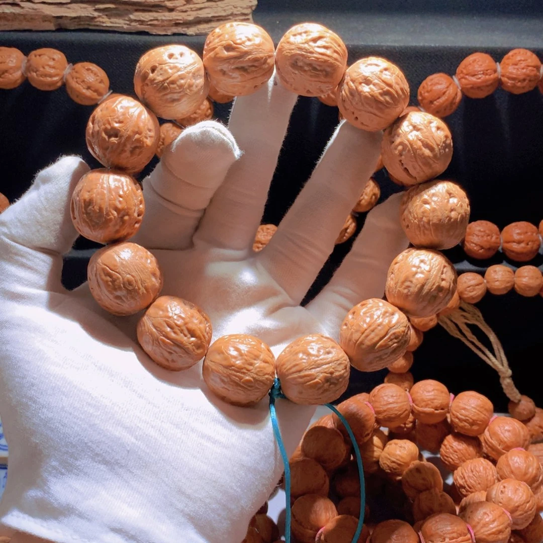 文玩核桃手串刘*胖
