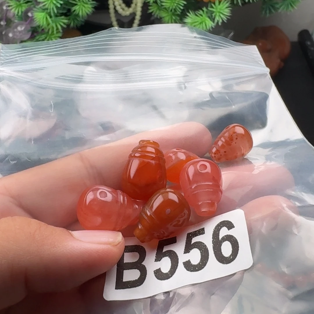 未镶嵌南红玛瑙珠宝奇石