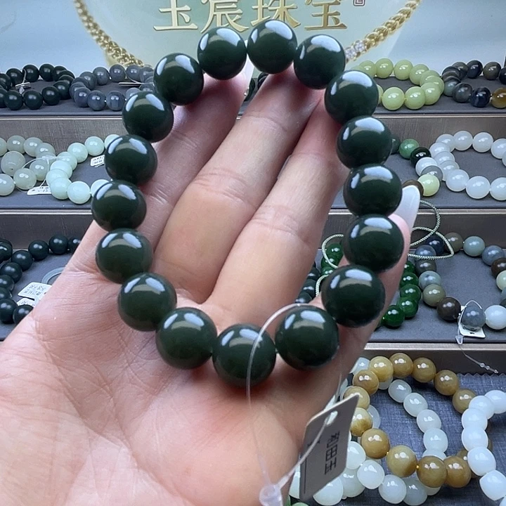 未镶嵌手链和田玉