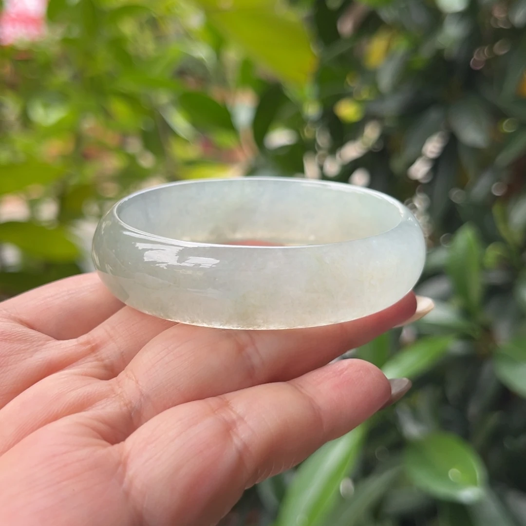 翡翠未镶嵌手镯55.5贵妃