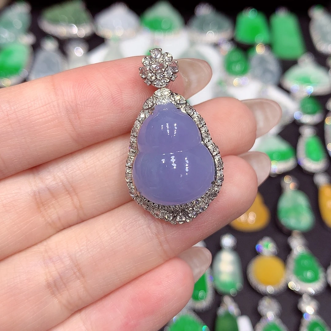 翡翠18K金镶嵌吊坠(不含链)葫芦