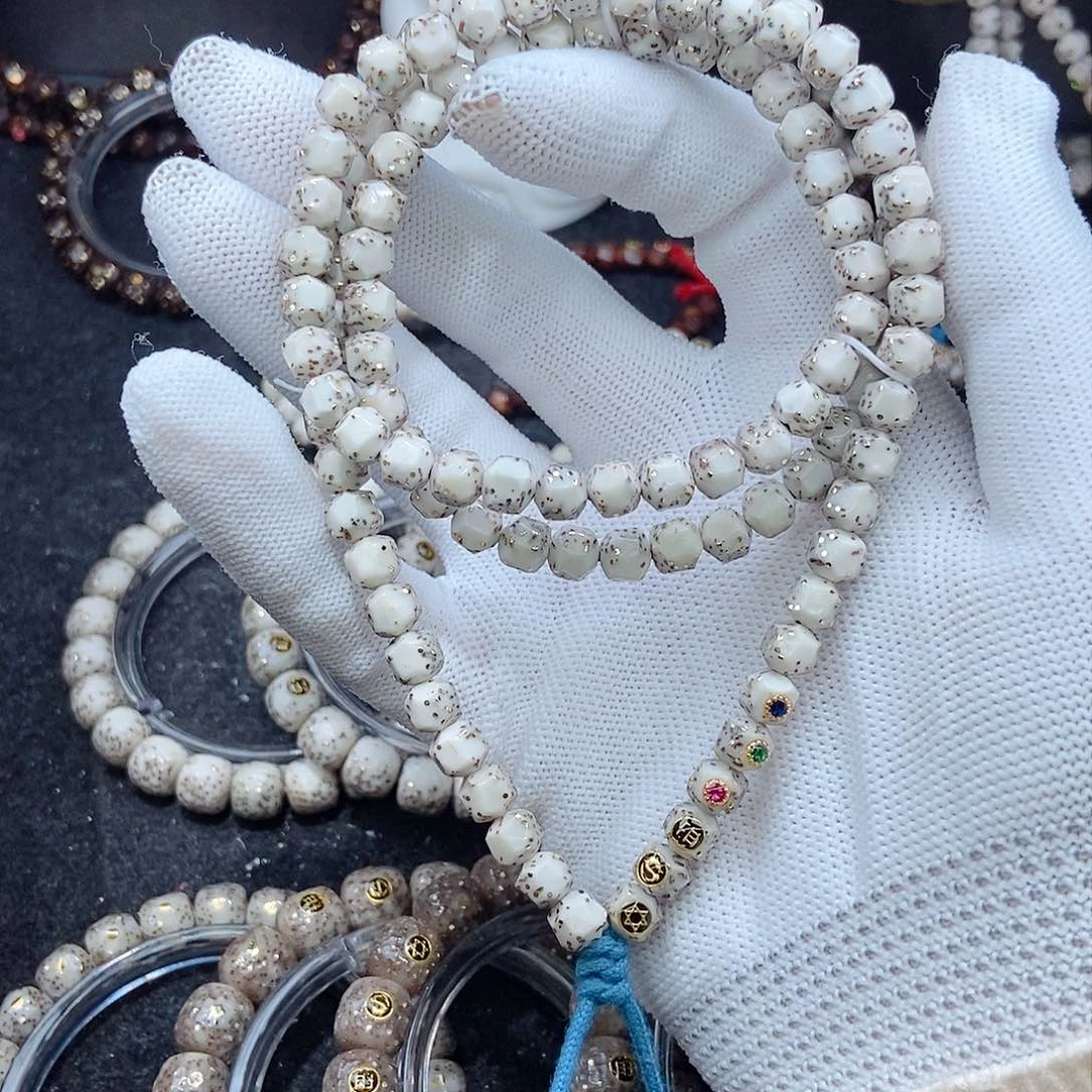 星月菩提吊坠阿**吒星月