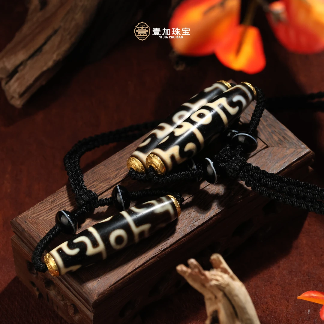 壹加林妹妹 | 玛瑙上肯莲师三眼18K金横款锁骨链多样性发一