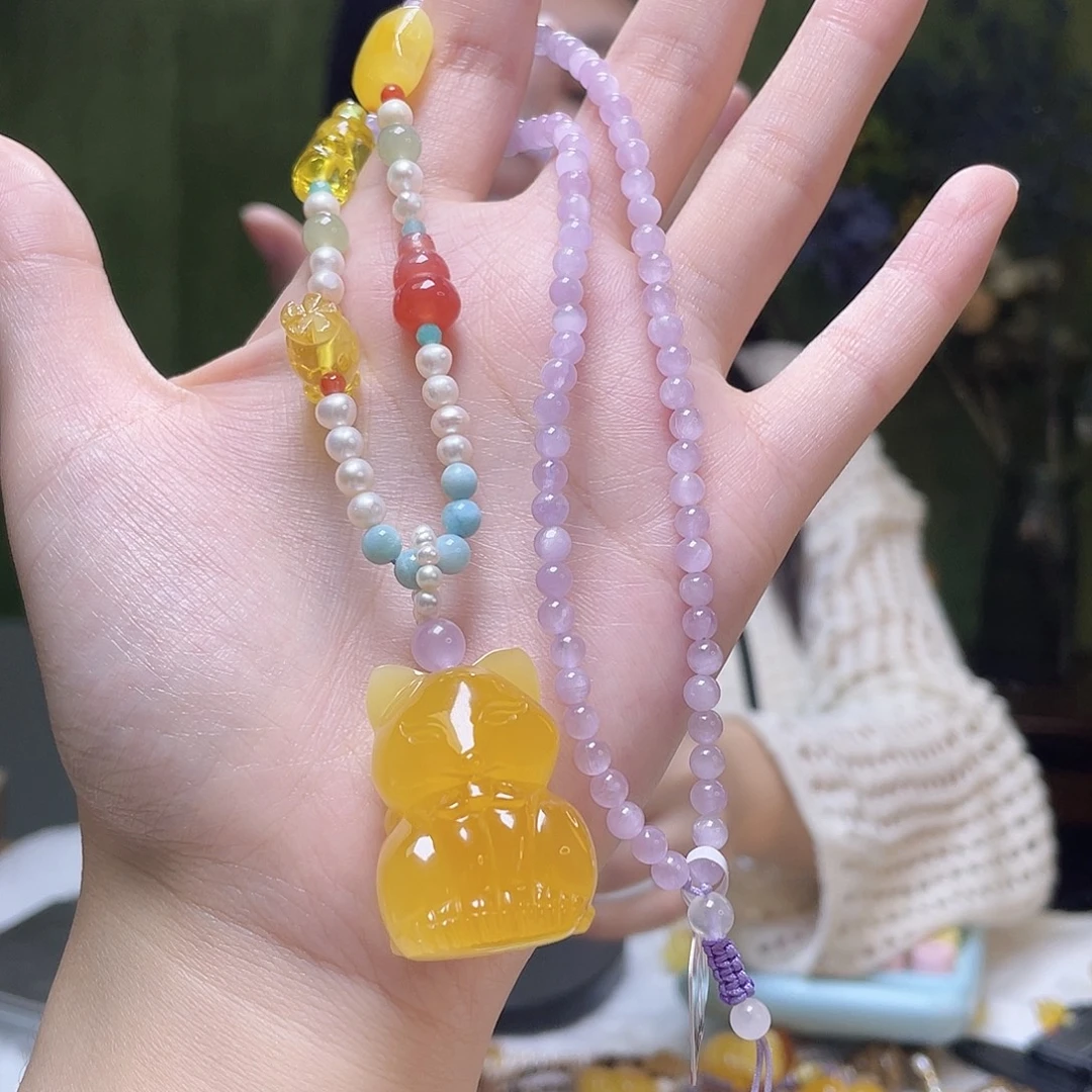 蜜蜡未镶嵌裸石吊坠