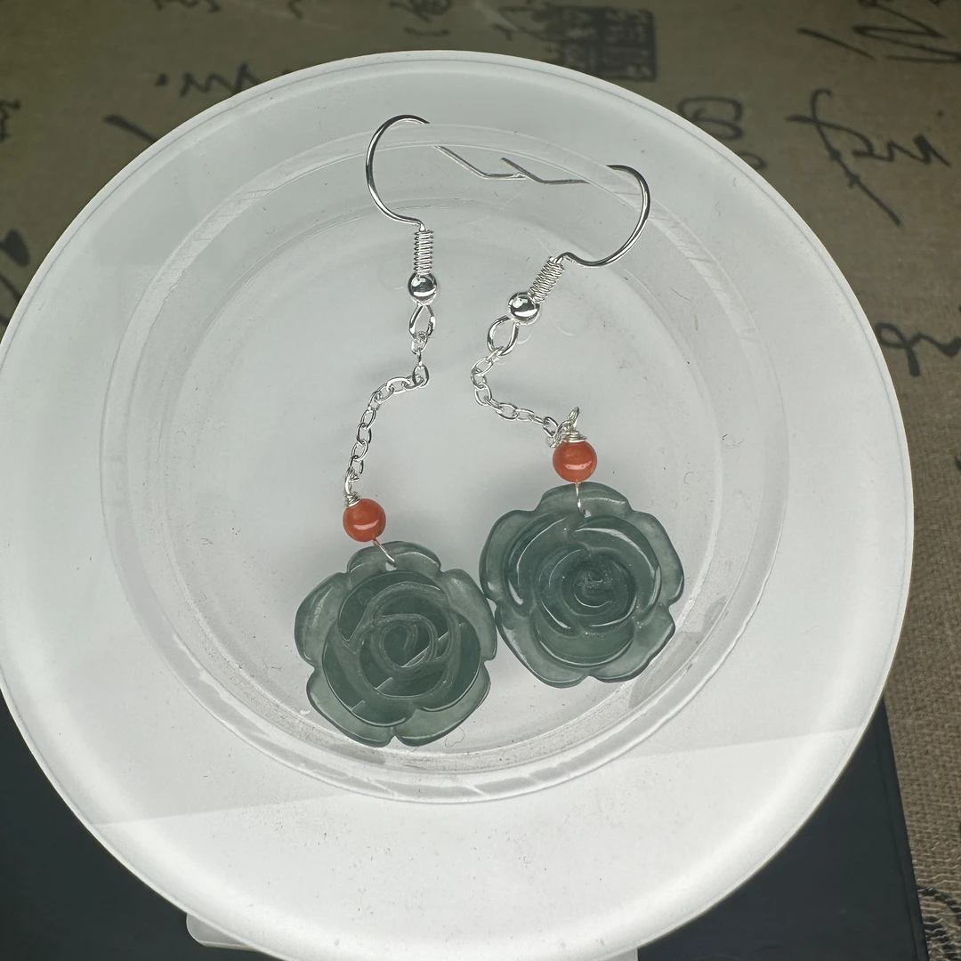 C38天然蓝水翡翠牡丹花耳钩多样性发一