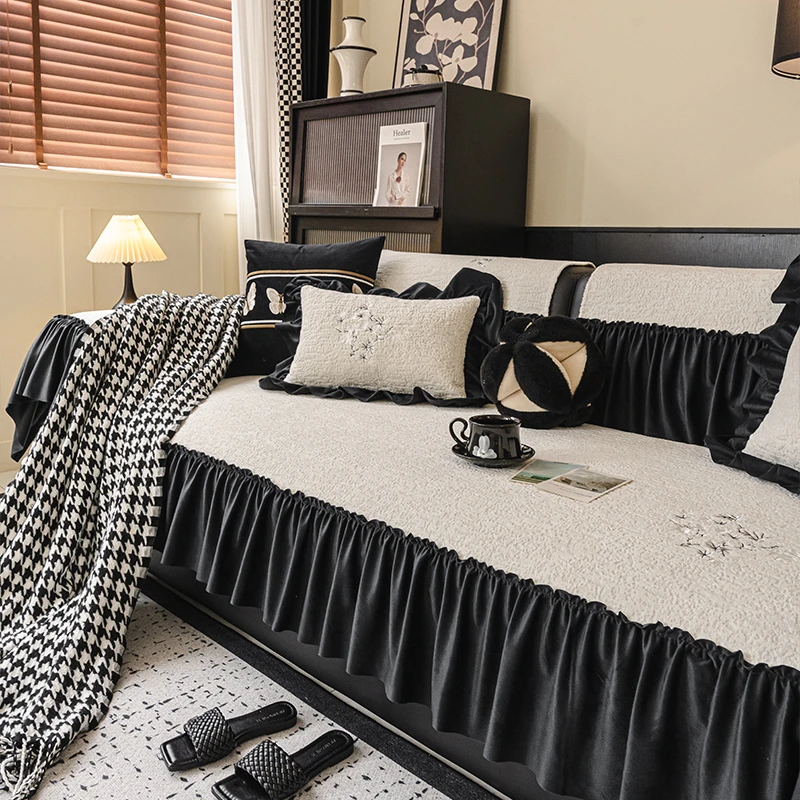 【暗香】复古刺绣雪尼尔沙发垫2025四季通用防滑一片式垫子北欧风