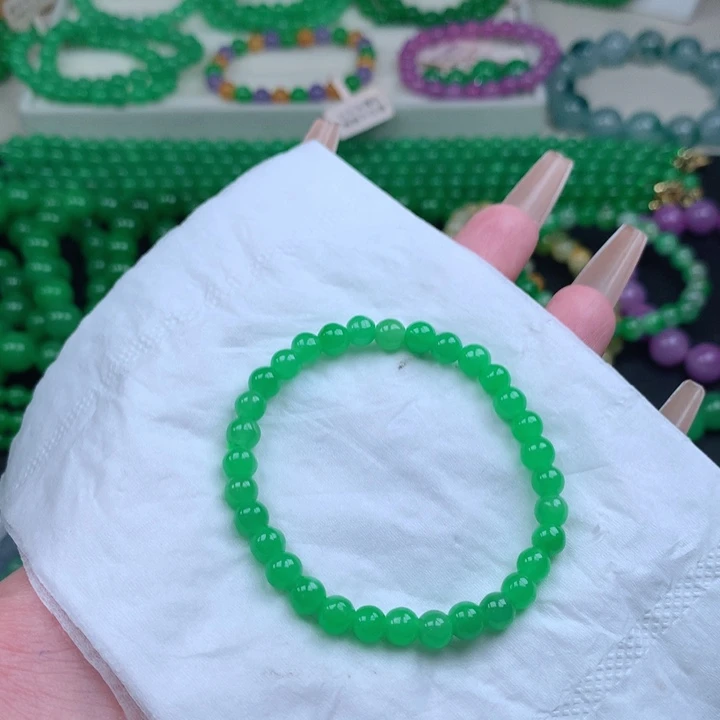 s***n缅料卡5+果绿色手链