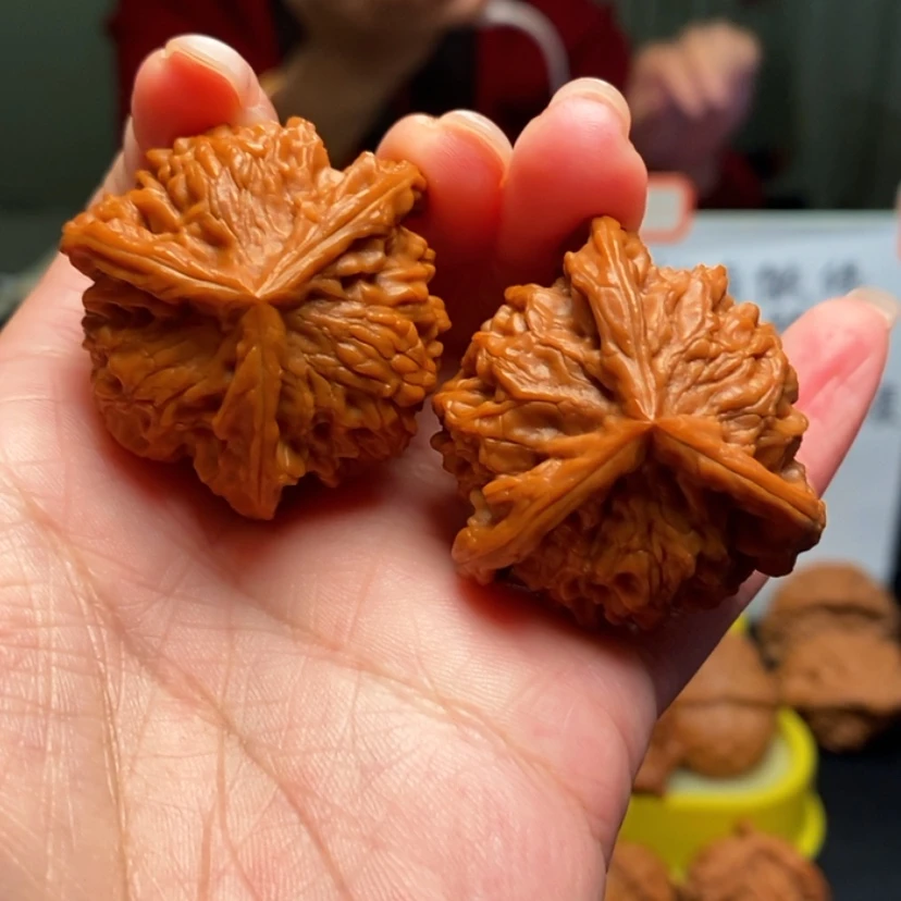 【闪购商品】把件桃核二*4号三棱，