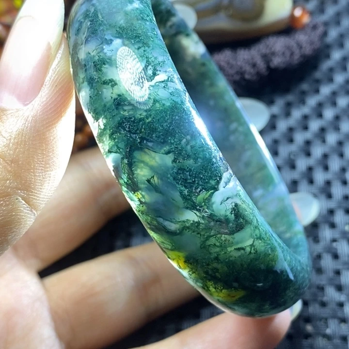 未镶嵌颈饰玛瑙/玉髓神**姐