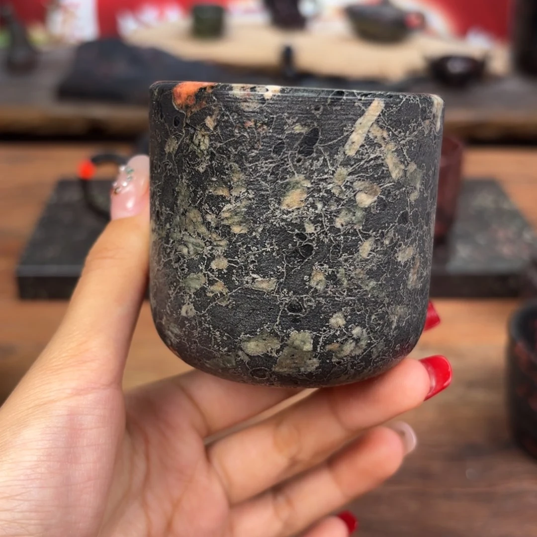 杨***士康能美玉瓷安山玉