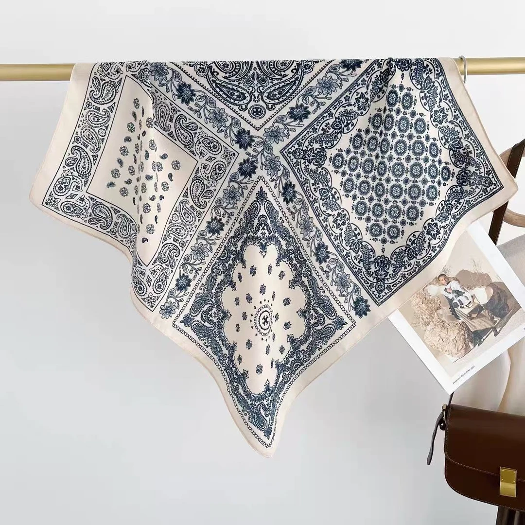 A083【青花复古】70*70防晒百搭 布料