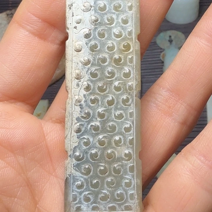 和田玉（糖玉）未镶嵌挂件和田玉勒子