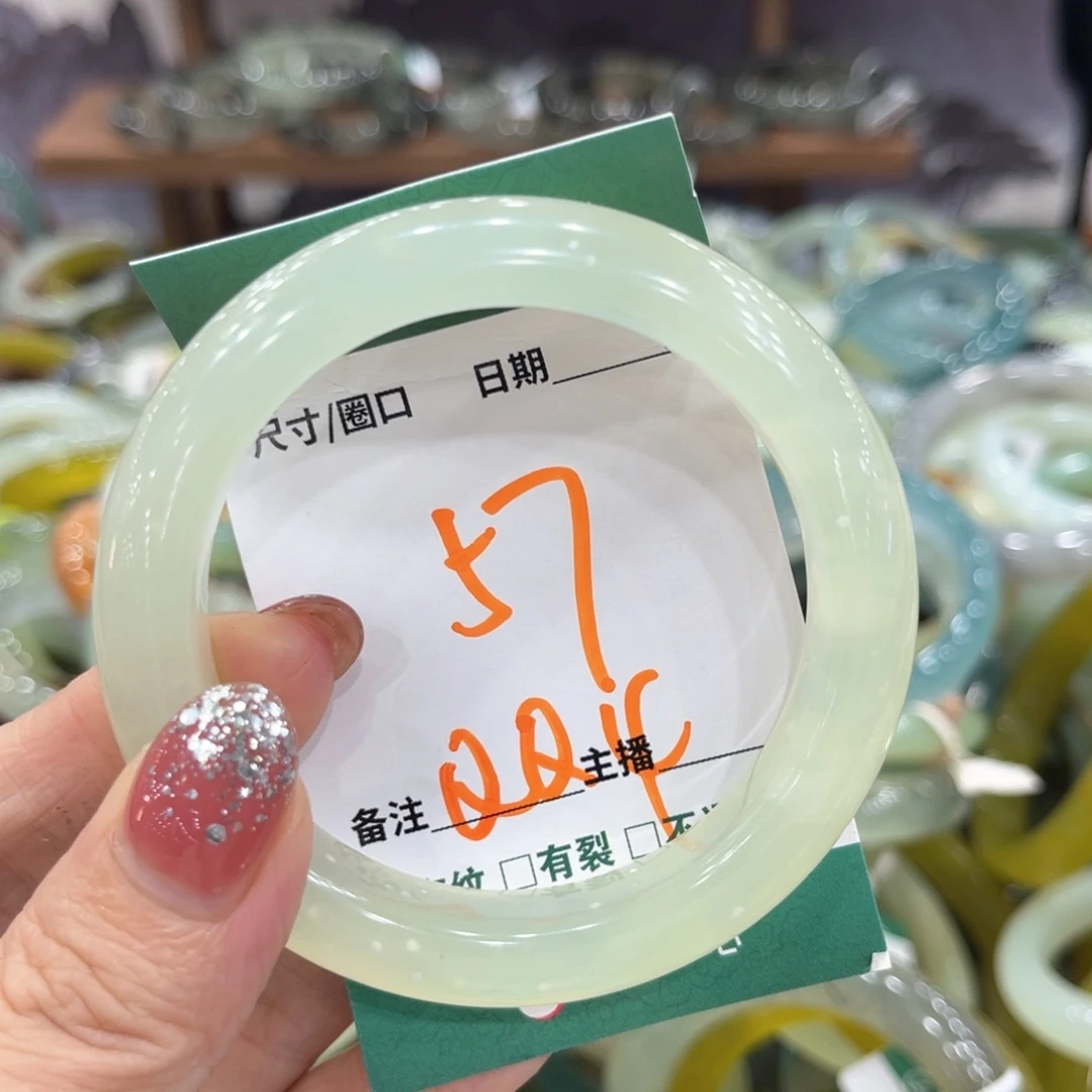 未镶嵌蛇纹石玉手镯手镯