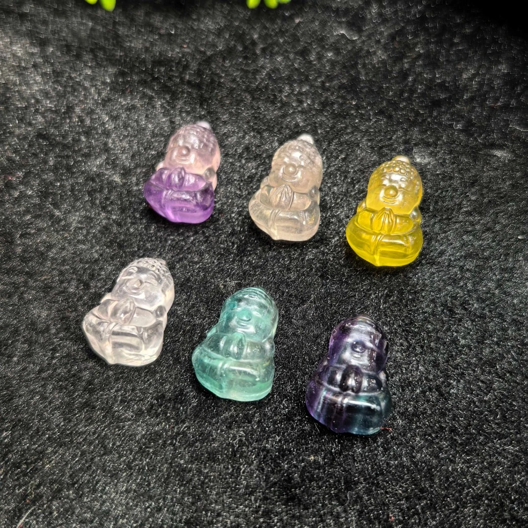 X1C11093梦幻七彩萤石宝宝佛吊坠-配绳-多样性发货只发一件