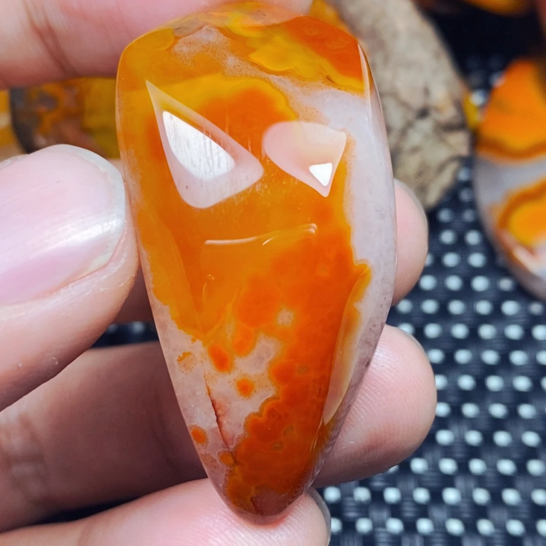 未镶嵌吊坠(不含链)玛瑙/玉髓?****