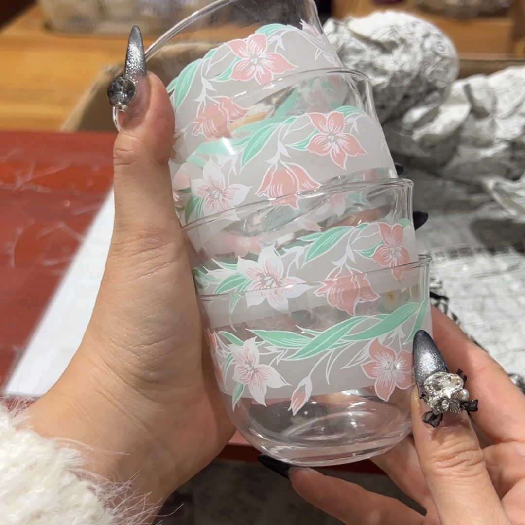 好看的瓷器小杯杯