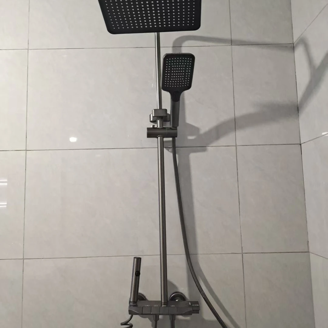 四档花洒家用套装钢琴键软管淋浴枪灰色冷热强力增压