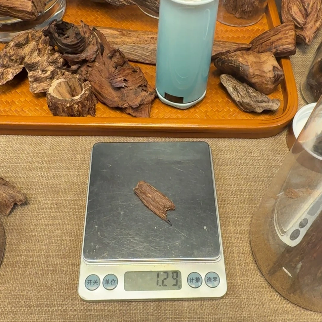 沉香越南顺化瓜子