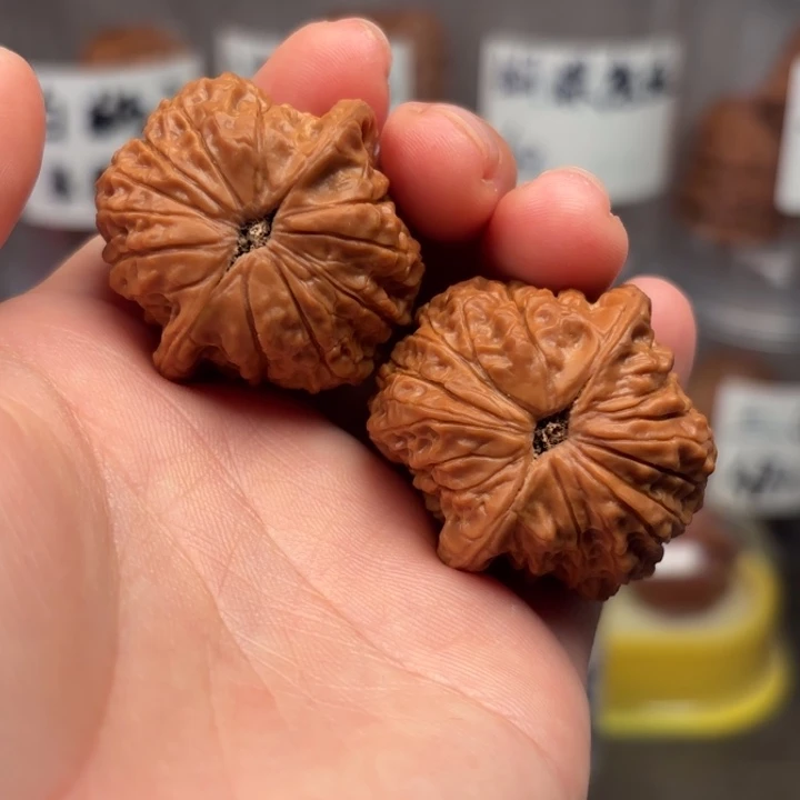 桃核吊坠34血麒麟1111