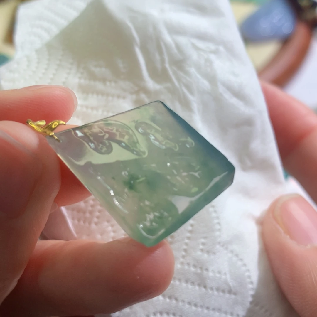 【闪购商品】翡翠吊坠(不含链)未镶嵌 6629