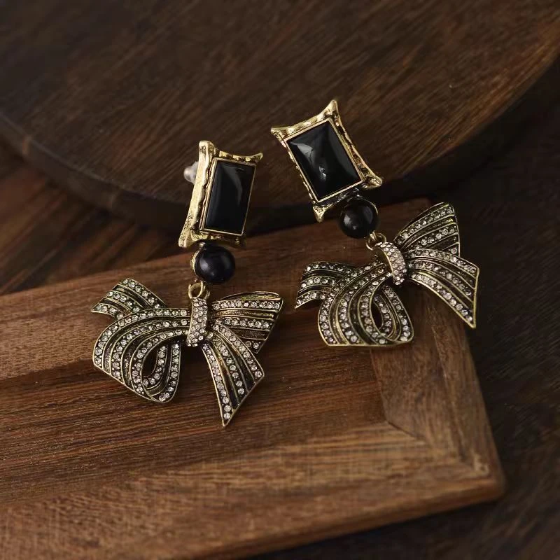 合金珐琅耳饰 Lu 2280 气质百搭法式复古中古简约蝴蝶结精致耳钉