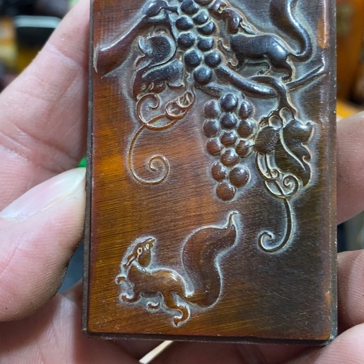滴血莲花菩提吊坠