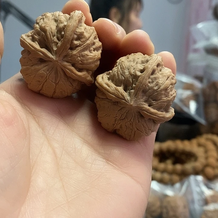文玩核桃把件39雨花石三棱