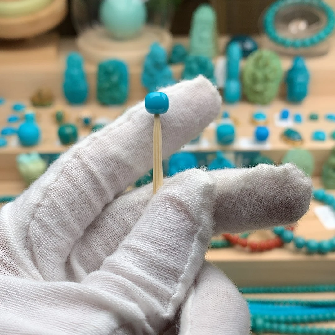 绿松石未镶嵌珠宝奇石