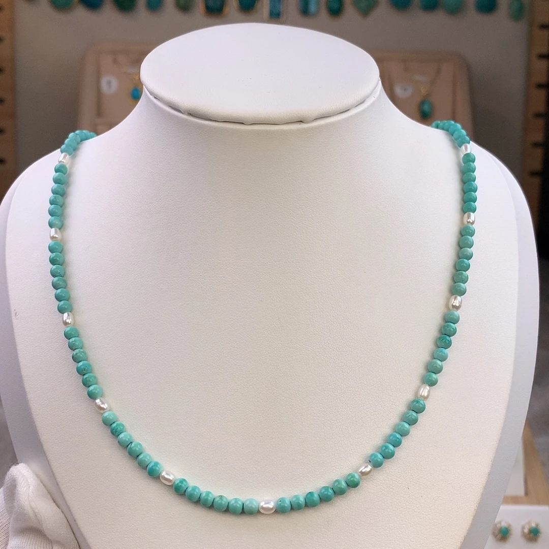 绿松石未镶嵌颈饰