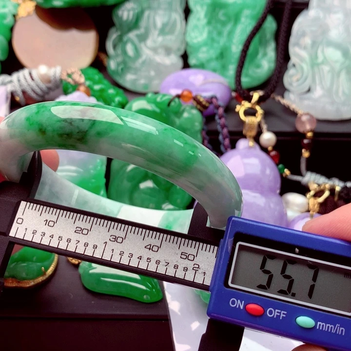 未镶嵌手镯翡翠A货