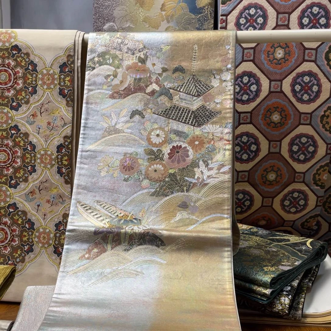 织绣织螺钿织螺钿