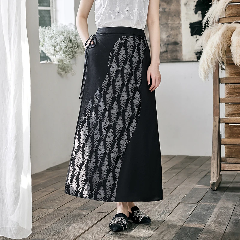 生活在左2025春夏新品棉麻混纺提花肌理感半身裙女1952165