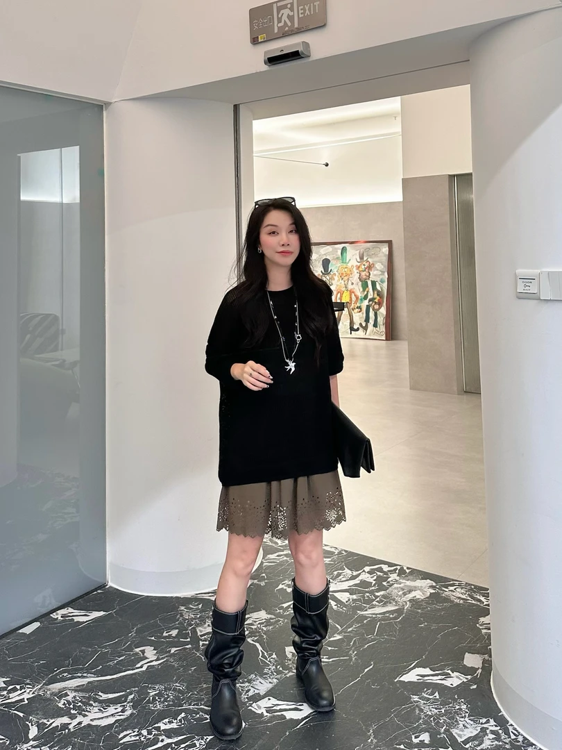 ANNENONO设计师品牌 小众新款 镂空下摆百搭短裙