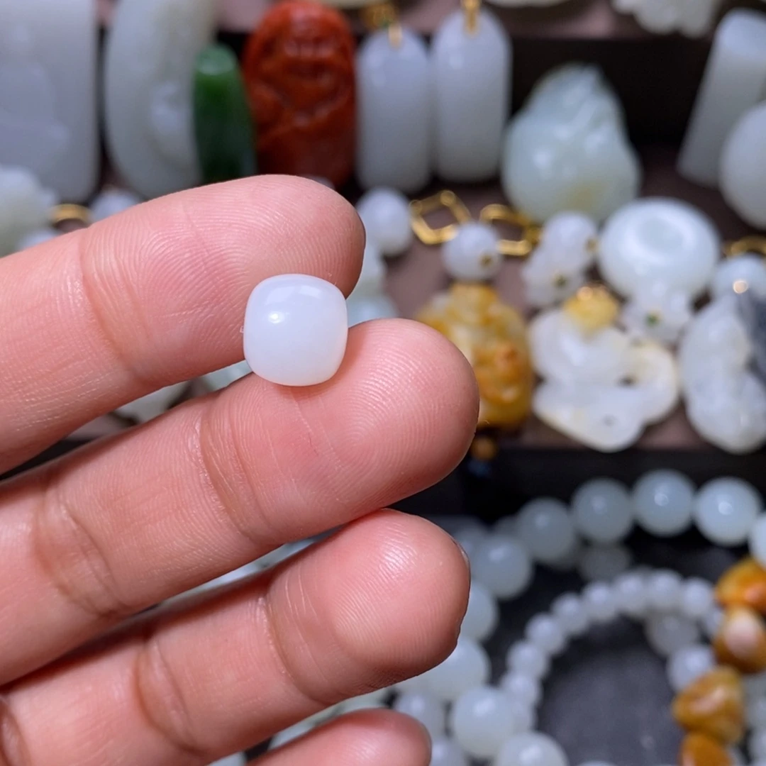 和田玉颈饰未镶嵌A****n