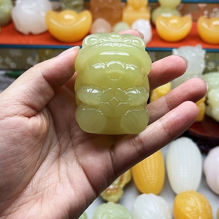 相***哥石材猪猪手把摆件
