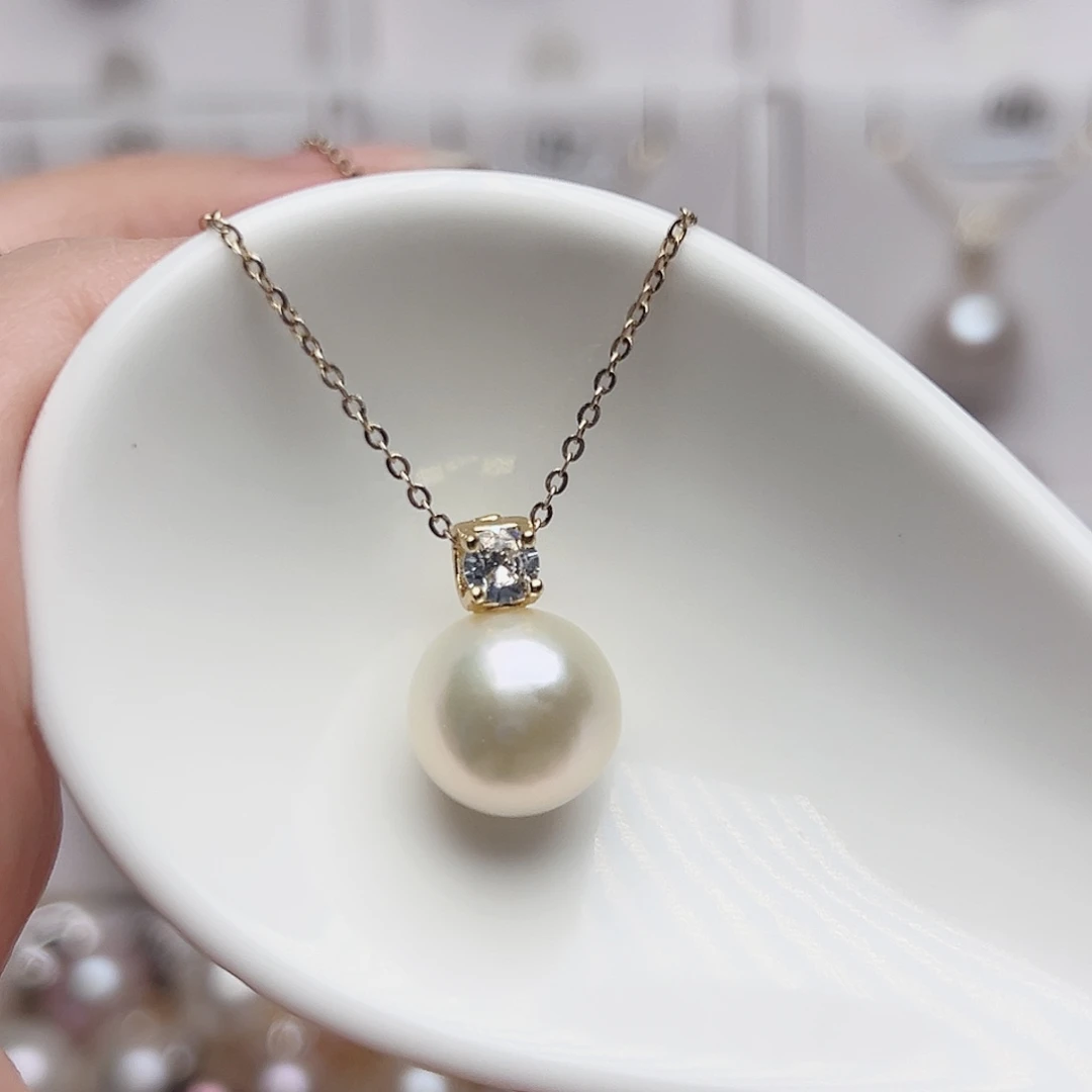 淡水珍珠吊坠(赠链)未镶嵌