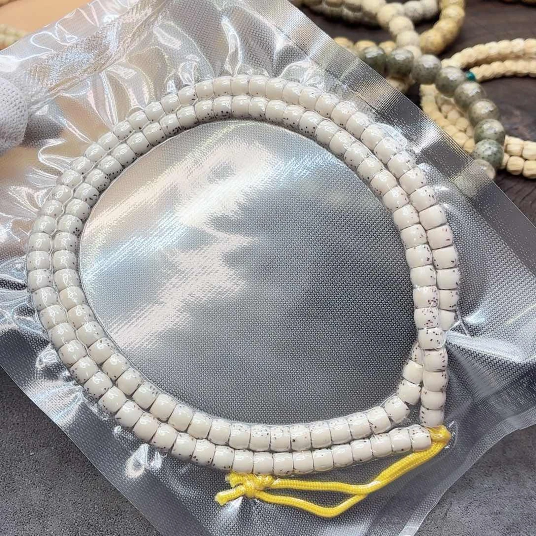 吊坠星月菩提5➕，直切，81号