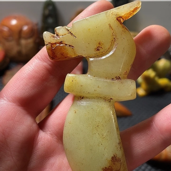 蛇纹石玉未镶嵌挂件