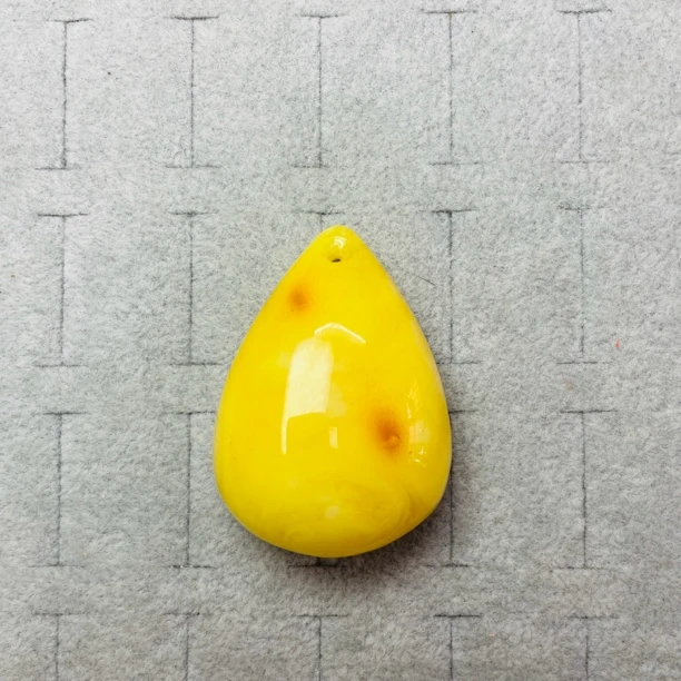 蜜蜡吊坠20M（H5706）40古风黄蜜吊坠