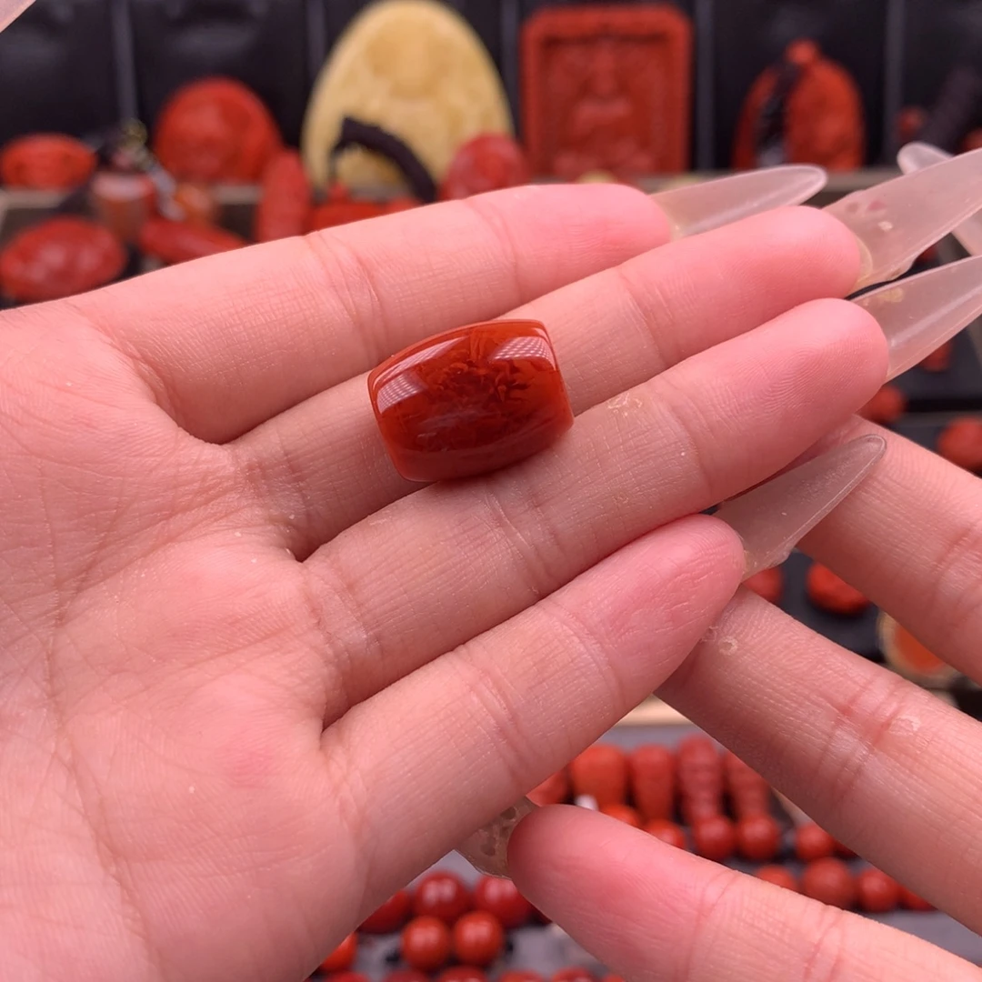 南红玛瑙长桶珠13*16未镶嵌