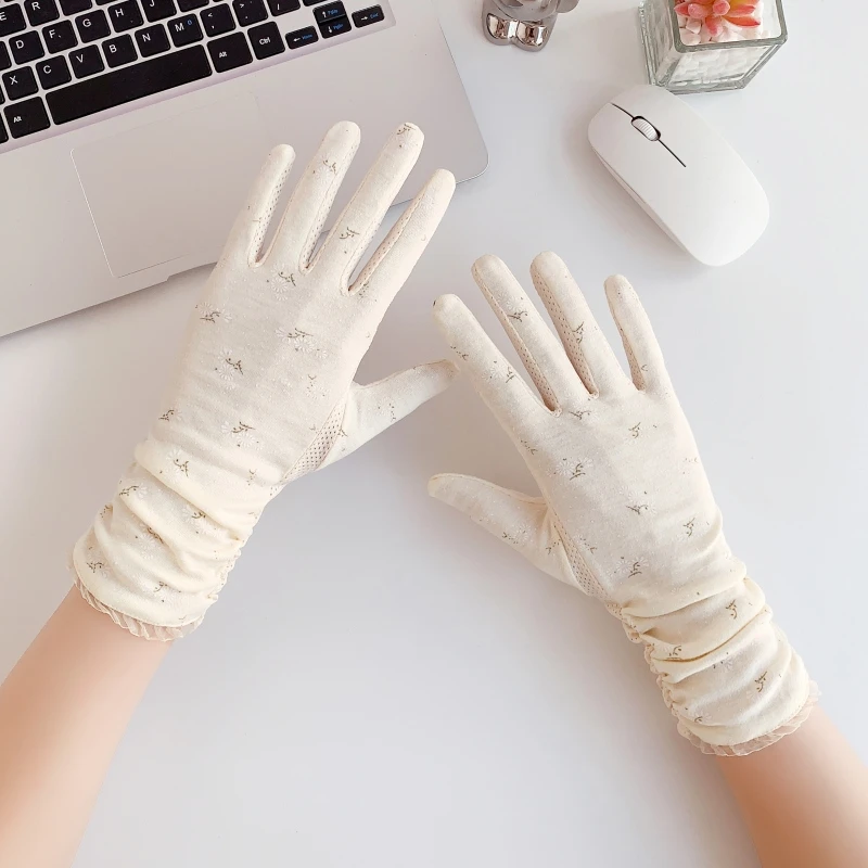 防晒手套蕾丝女薄款防紫外线夏季春秋骑行开车女款防滑透气弹力