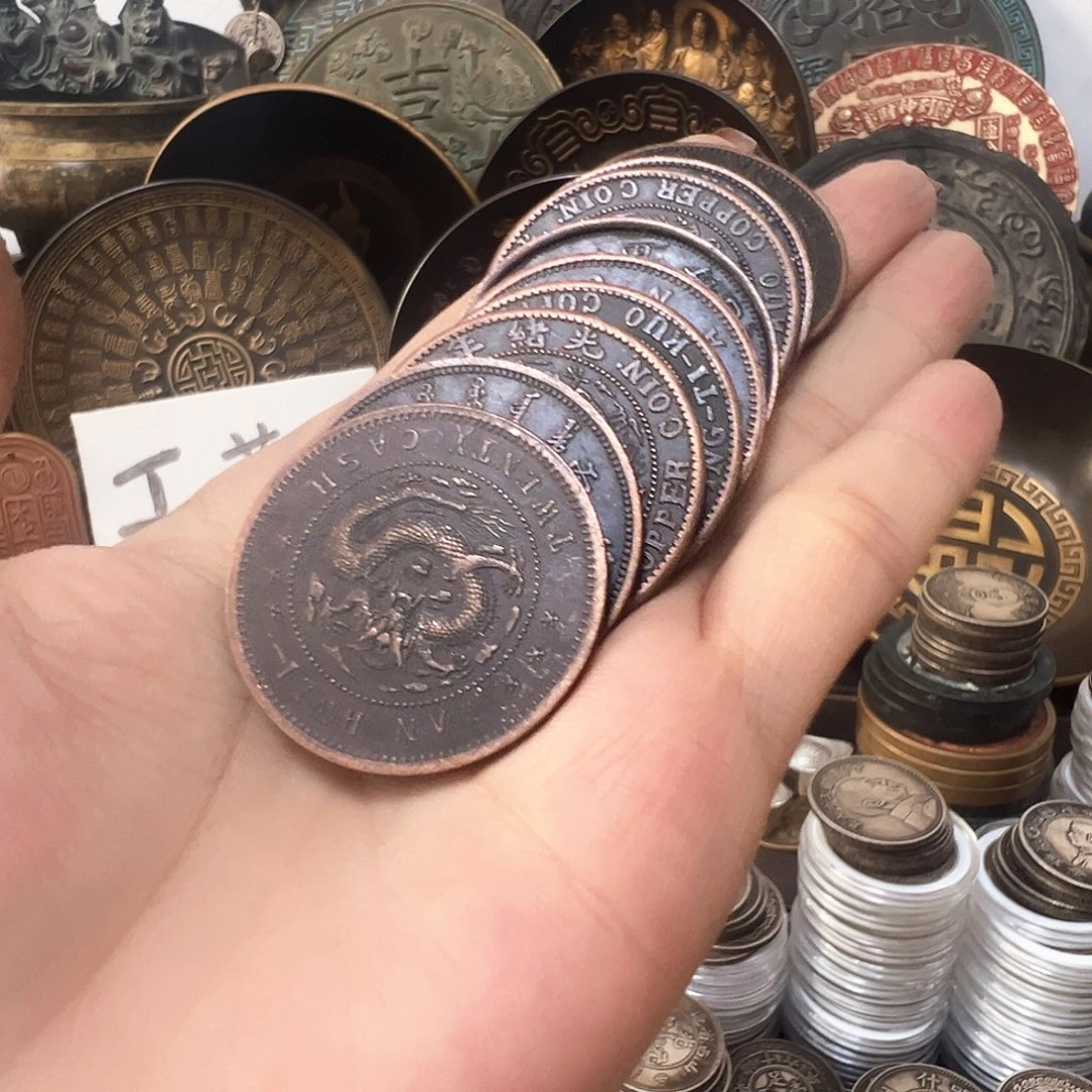 金属复古风格摆件