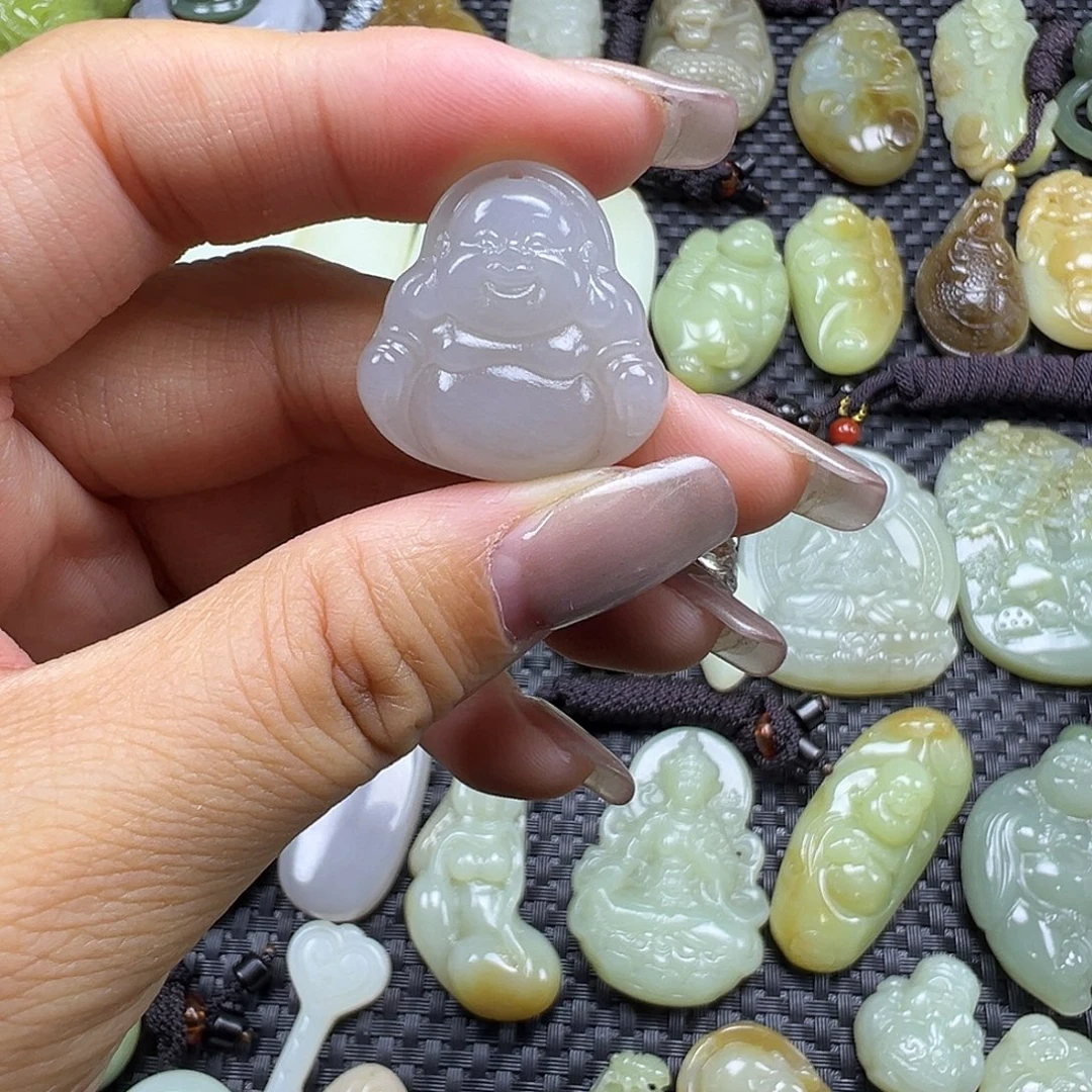 和田玉未镶嵌吊坠(不含链)卡24.8（福利漏，不退不换）