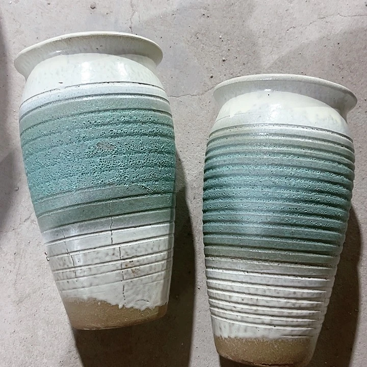 红陶口径14高度25两只瑕疵