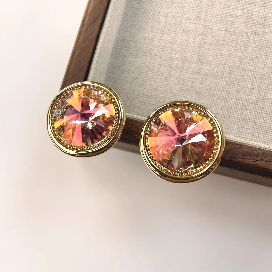 铜合金耳饰  气质轻奢时尚百搭复古小众欧美耳钉耳扣