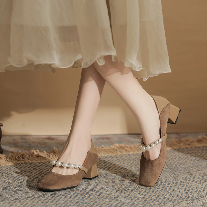 法式低跟方头粗跟玛丽珍复古旗袍单鞋女红色高跟鞋新娘鞋秀禾婚鞋