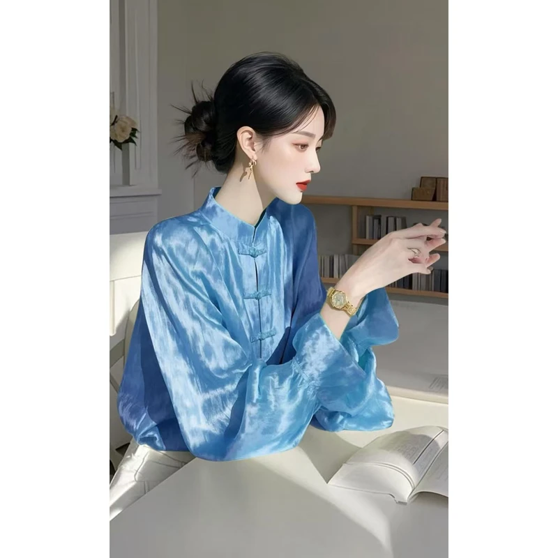 新中式国风蓝色衬衫2025早春洋气休闲女装衣服高端收腰盘扣衬衣