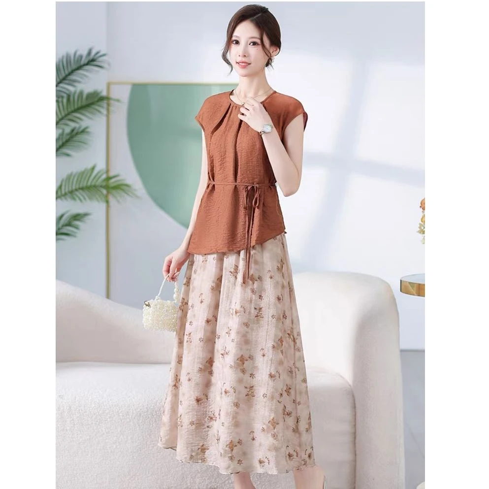 TL5224110回味依衣高级感时尚设计师两件套套裙