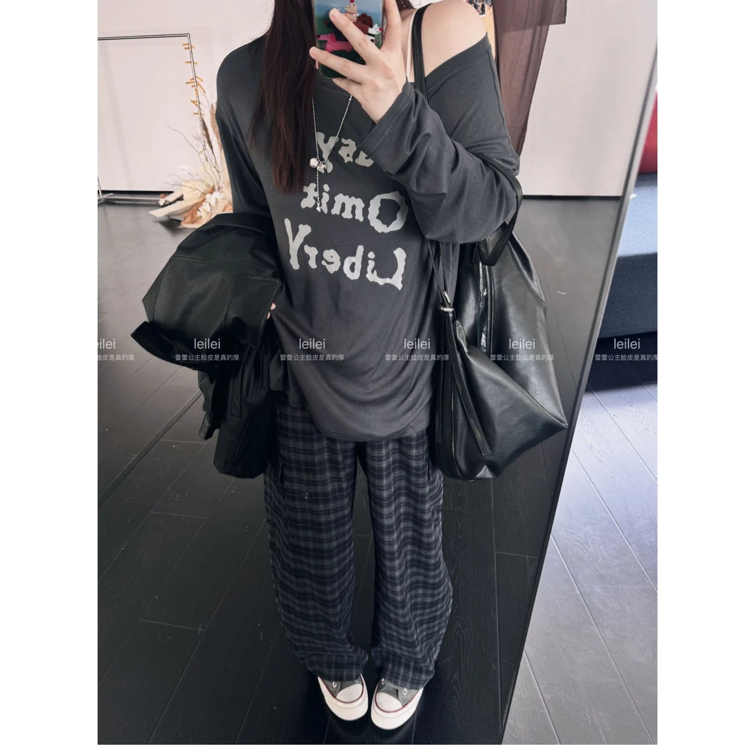 晶咕【舒适随行】胸前字母长袖休闲上衣+挂脖背心