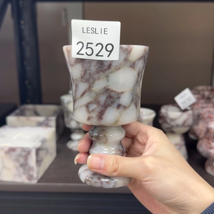 J2529！檀香。。。。。。。。。